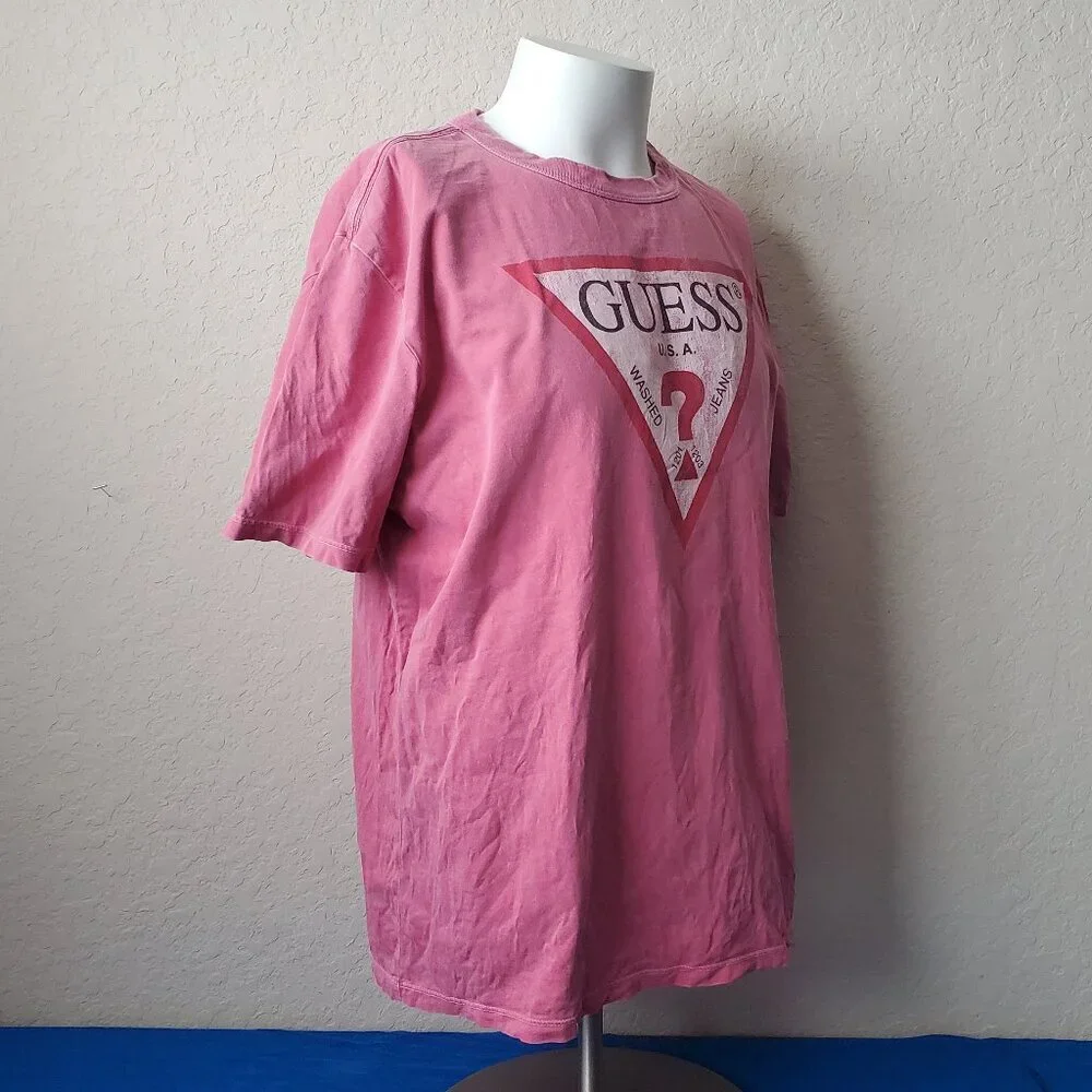 VTG Guess big logo faded red/pink large tshirt - Picture 4 of 8